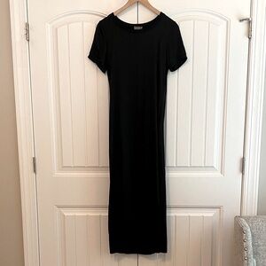 Saiph NWT Women's Short Sleeve Maxi Dress Viscose Satin Size Small Black‎ Italy